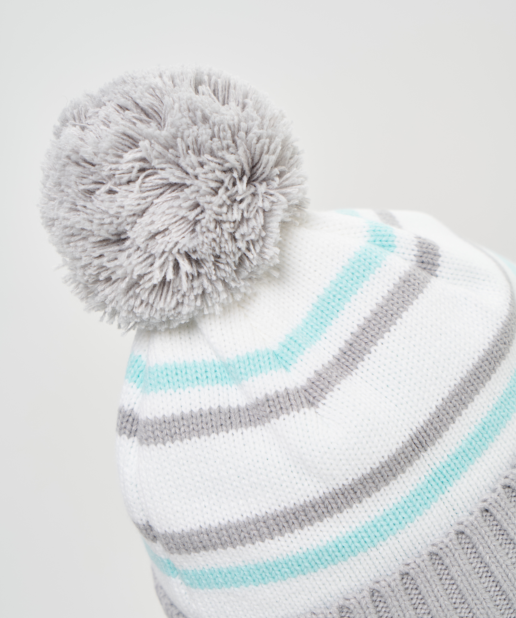 Шапка Nordski Severe White/Grey